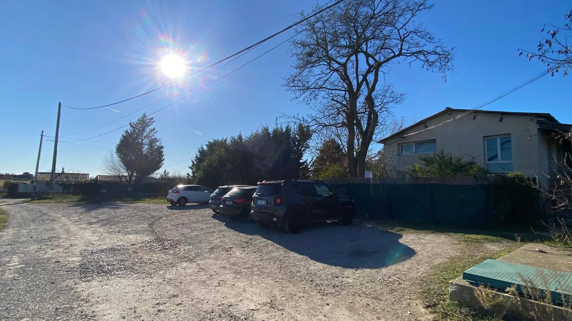 Апартаменты Maya L Studio L Super Wifi & Parking Gratuit L Vue Panoramique Sainte-Victoire Экс-ан-Прованс